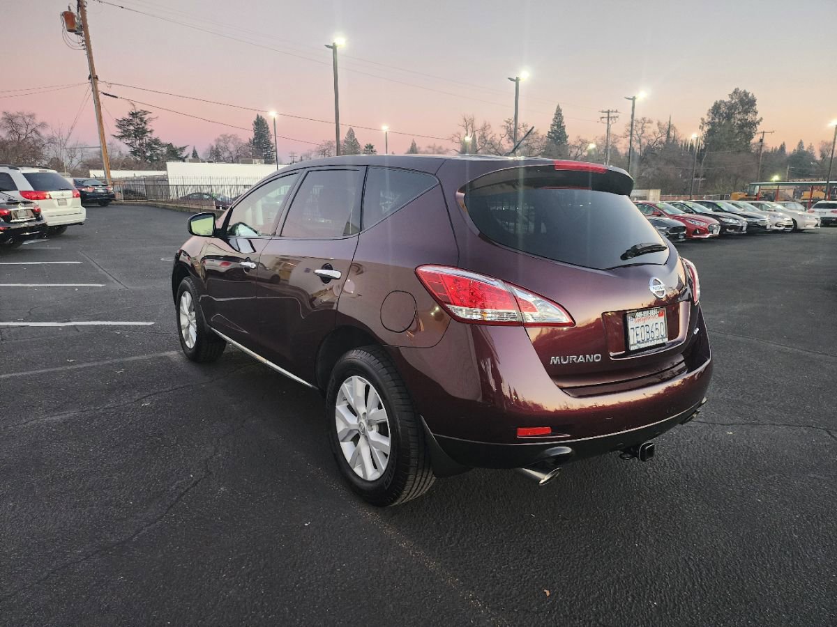 Used 2014 Nissan Murano S image 3