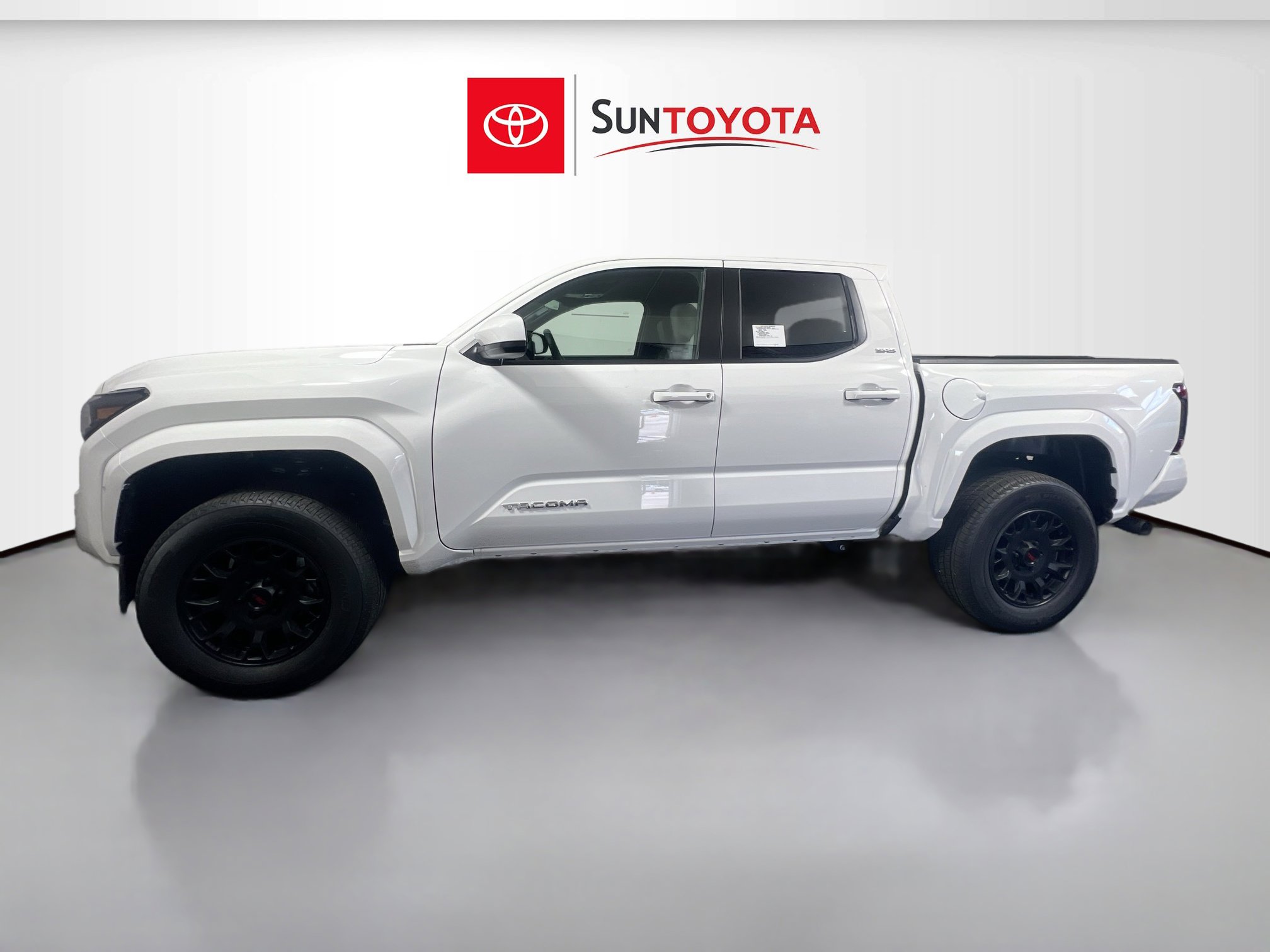 New 2025 Toyota Tacoma SR5 image 7
