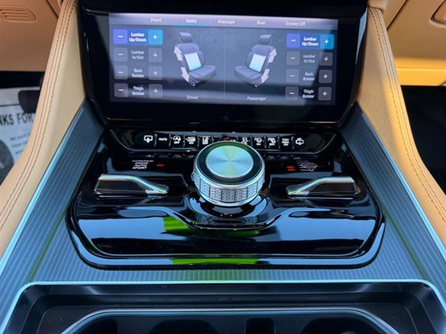 New 2026 Jeep Grand Wagoneer Summit AWD/4WD image 19