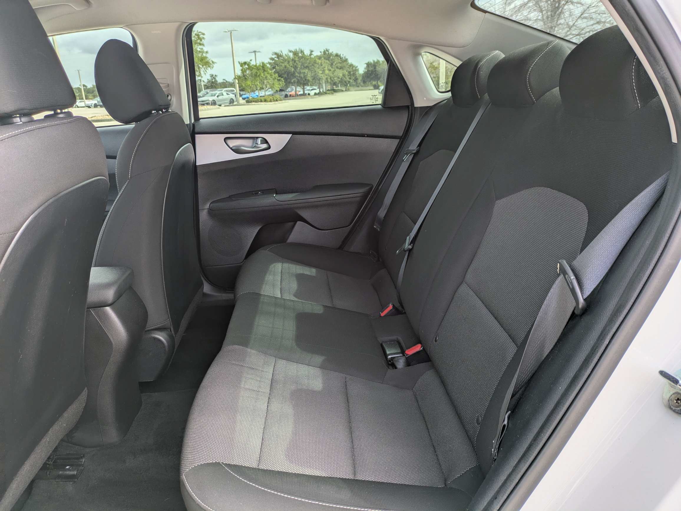 Certified 2022 Kia Forte LXS FWD image 14