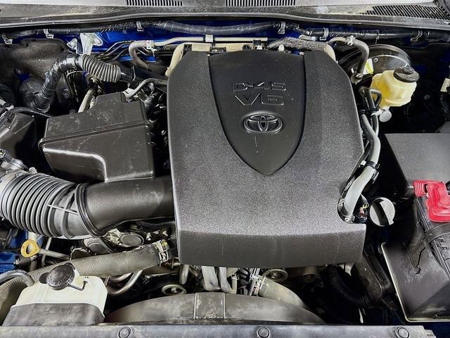 Used 2018 Toyota Tacoma TRD Sport image 32