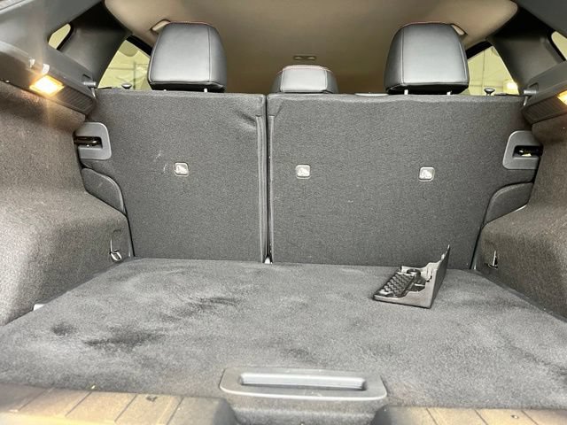 Used 2025 Nissan Kicks SR FWD image 18