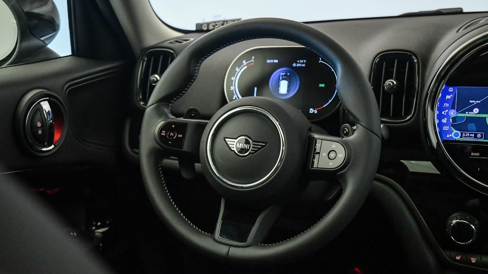 Certified 2024 MINI Cooper Countryman S FWD image 13