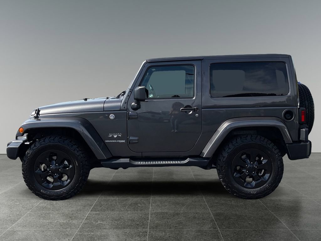 Used 2018 Jeep Wrangler Sahara w/ Connectivity Group AWD/4WD image 6