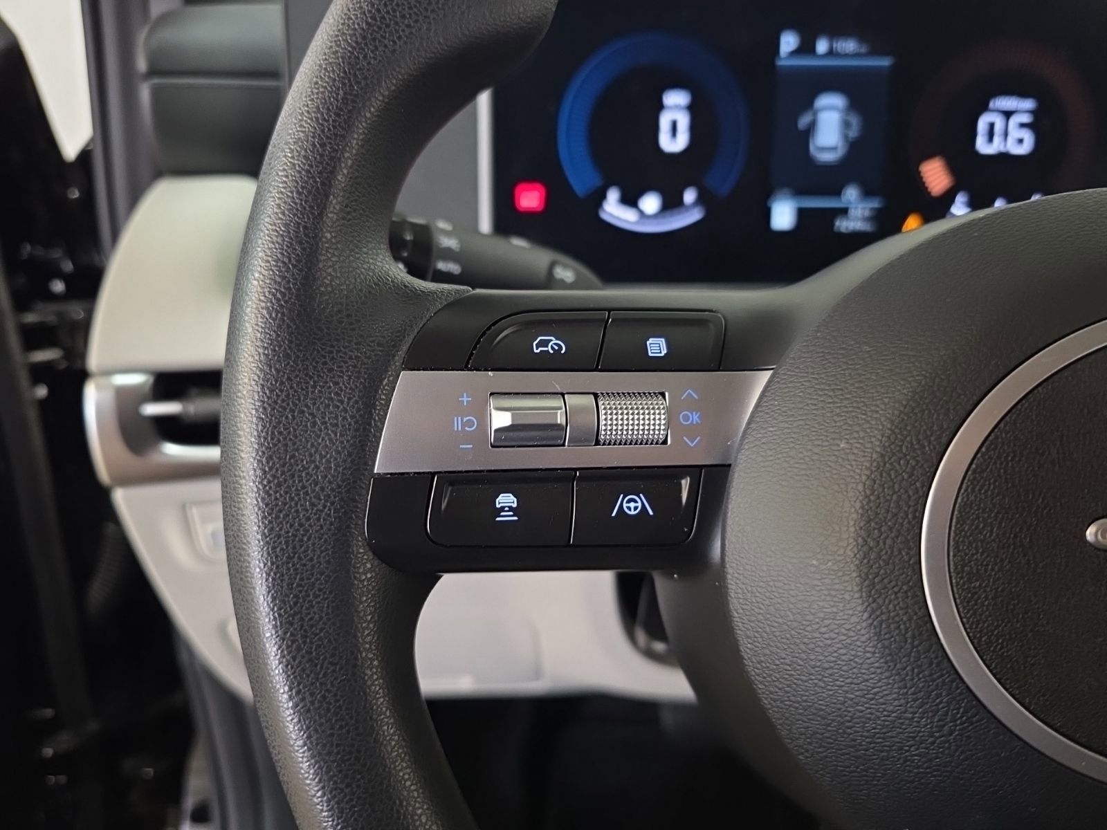 Certified 2025 Hyundai Tucson SEL image 14