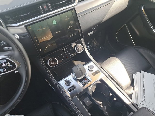 Used 2025 Jaguar F-PACE R-Dynamic S image 23