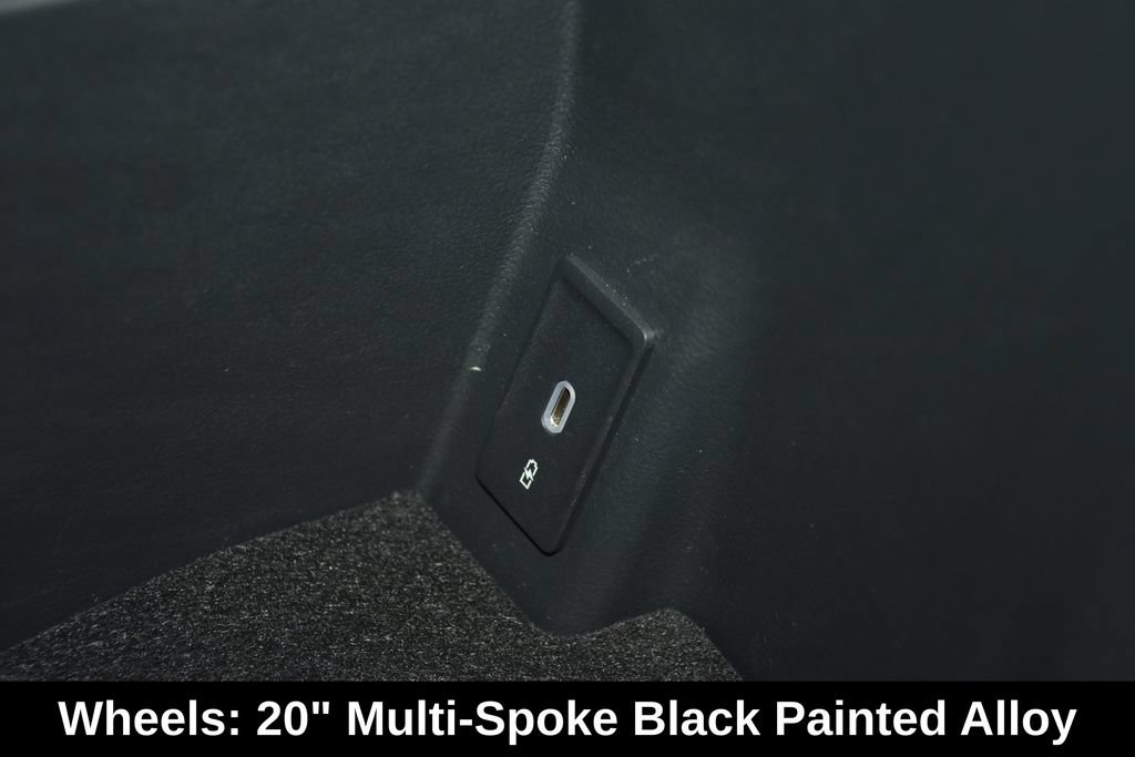 Used 2025 Volkswagen Atlas Cross Sport SE FWD image 27