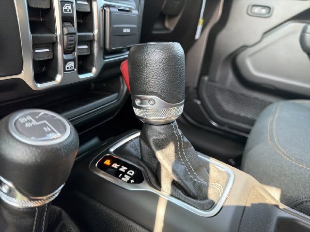 New 2026 Jeep Wrangler Unlimited Sport AWD/4WD image 31
