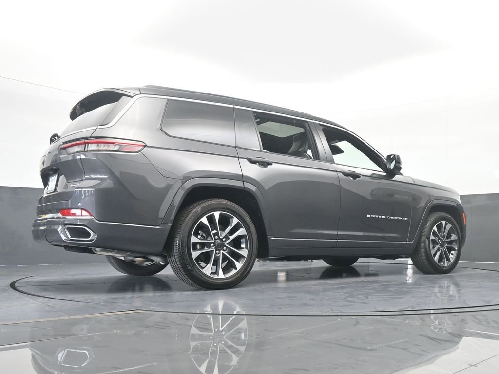 Used 2024 Jeep Grand Cherokee L Overland w/ Luxury Tech Group IV image 65