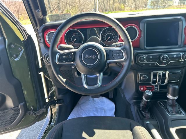 Used 2023 Jeep Wrangler Unlimited Rubicon AWD/4WD image 15