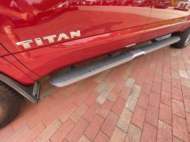 Used 2023 Nissan Titan Platinum Reserve w/ Moonroof Package RWD image 28