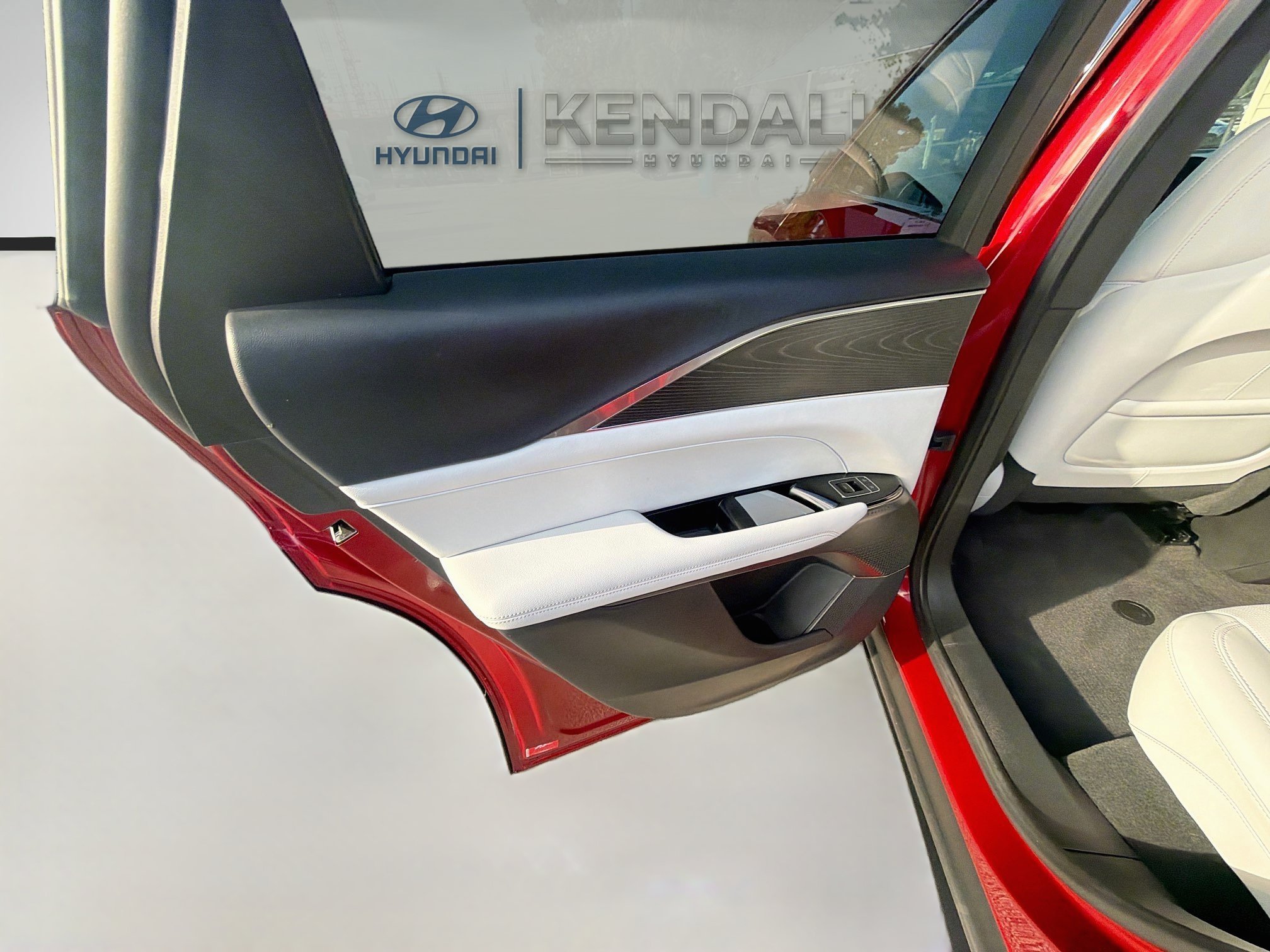 Used 2024 Cadillac Lyriq Sport RWD image 22