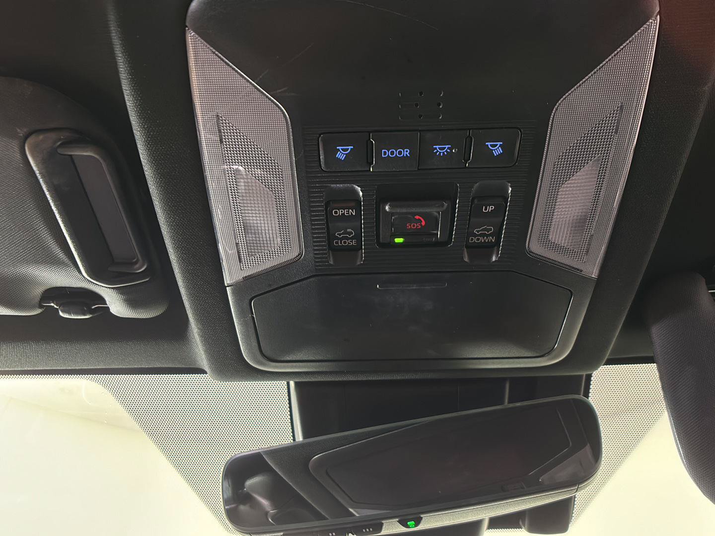 Used 2022 Toyota RAV4 XSE w/ Weather Package AWD/4WD image 37