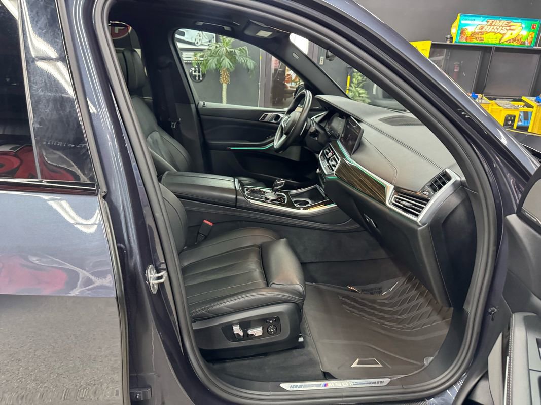 Used 2020 BMW X5 M50i w/ Executive Package AWD/4WD image 20
