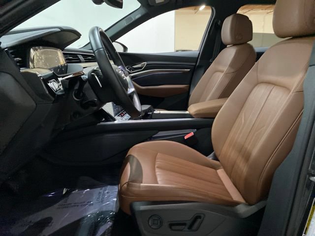 Used 2024 Audi Q8 e-tron Premium Plus w/ Premium Plus Package AWD/4WD image 68