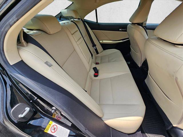 Used 2014 Lexus IS 250 RWD image 18