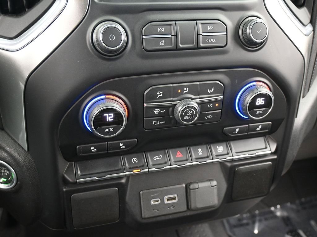 Used 2021 Chevrolet Silverado 1500 LT image 20