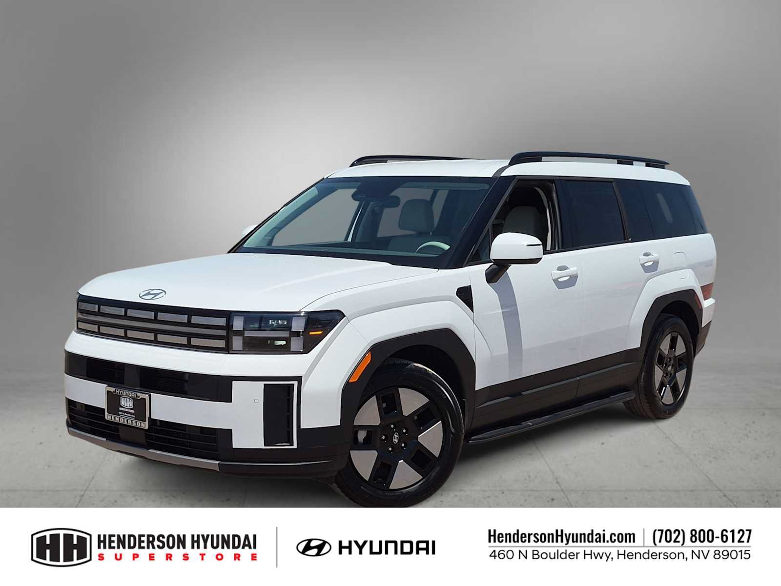 Used 2025 Hyundai Santa Fe SEL FWD image 1