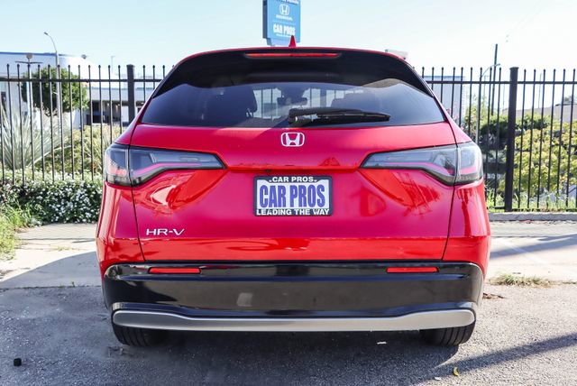 Used 2024 Honda HR-V EX-L image 6