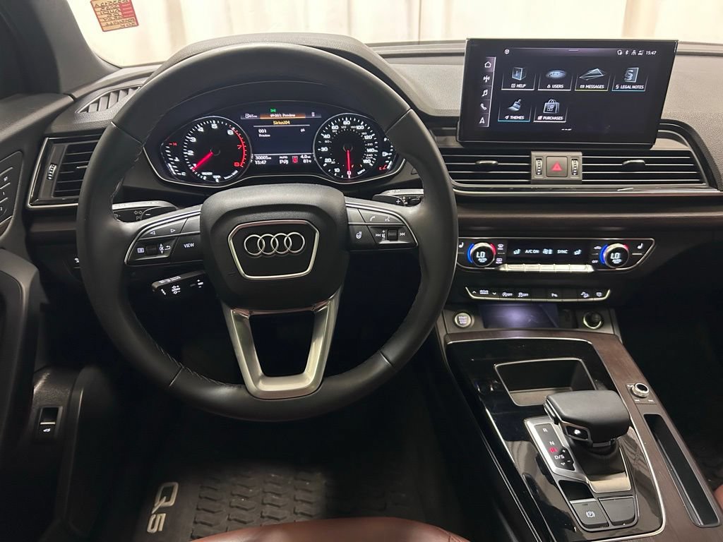 Certified 2023 Audi Q5 2.0T Premium w/ Convenience Package AWD/4WD image 3