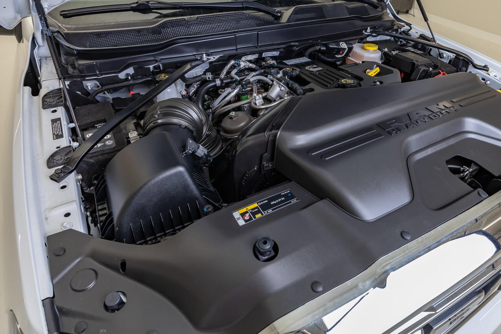 Used 2026 RAM 2500 Laramie AWD/4WD image 40