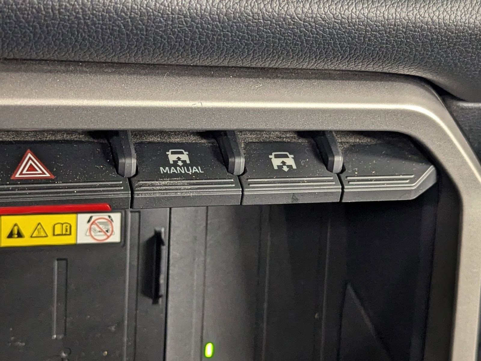 Used 2022 Toyota Tundra Limited image 27