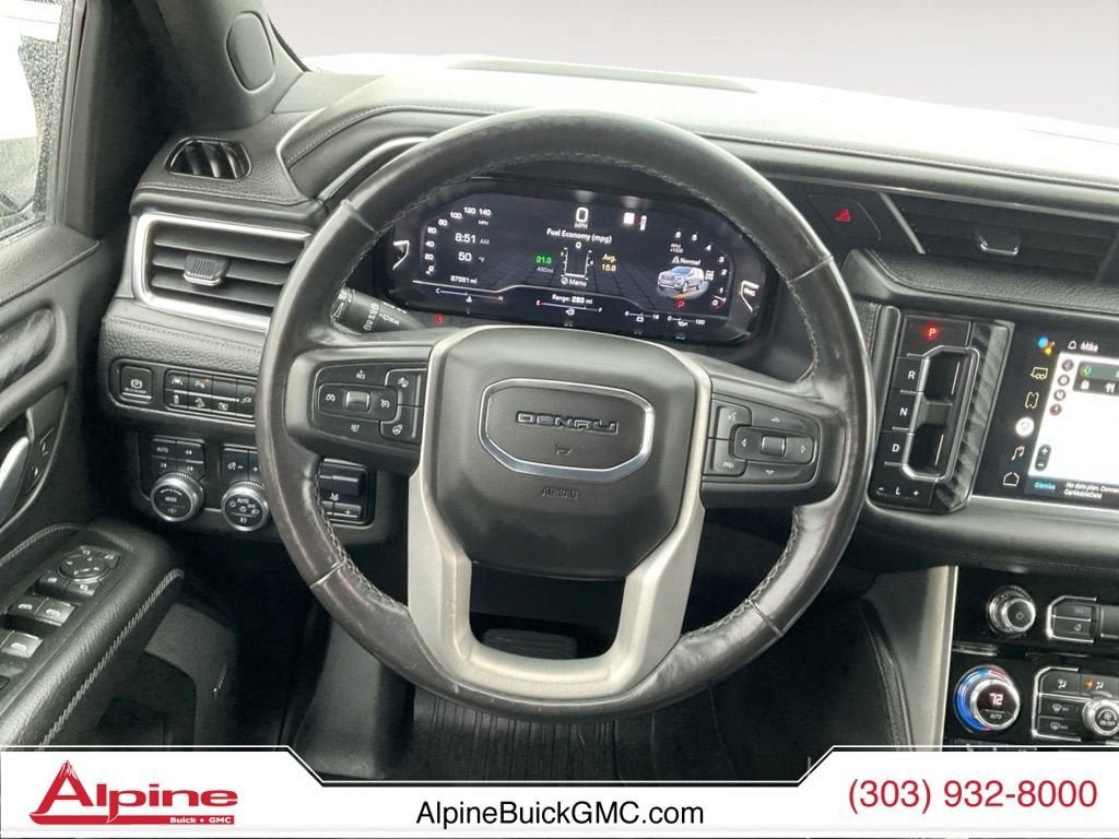 Certified 2022 GMC Yukon XL Denali w/ Denali Ultimate Package AWD/4WD image 12