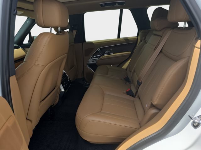 Used 2025 Land Rover Range Rover SE AWD/4WD image 27