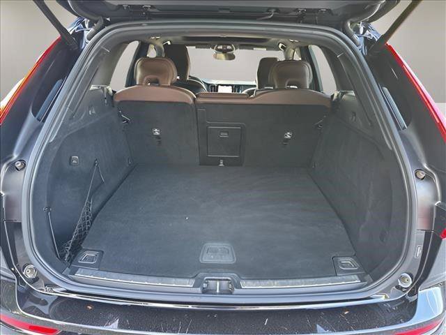 Used 2023 Volvo XC60 T8 Plus AWD/4WD image 29