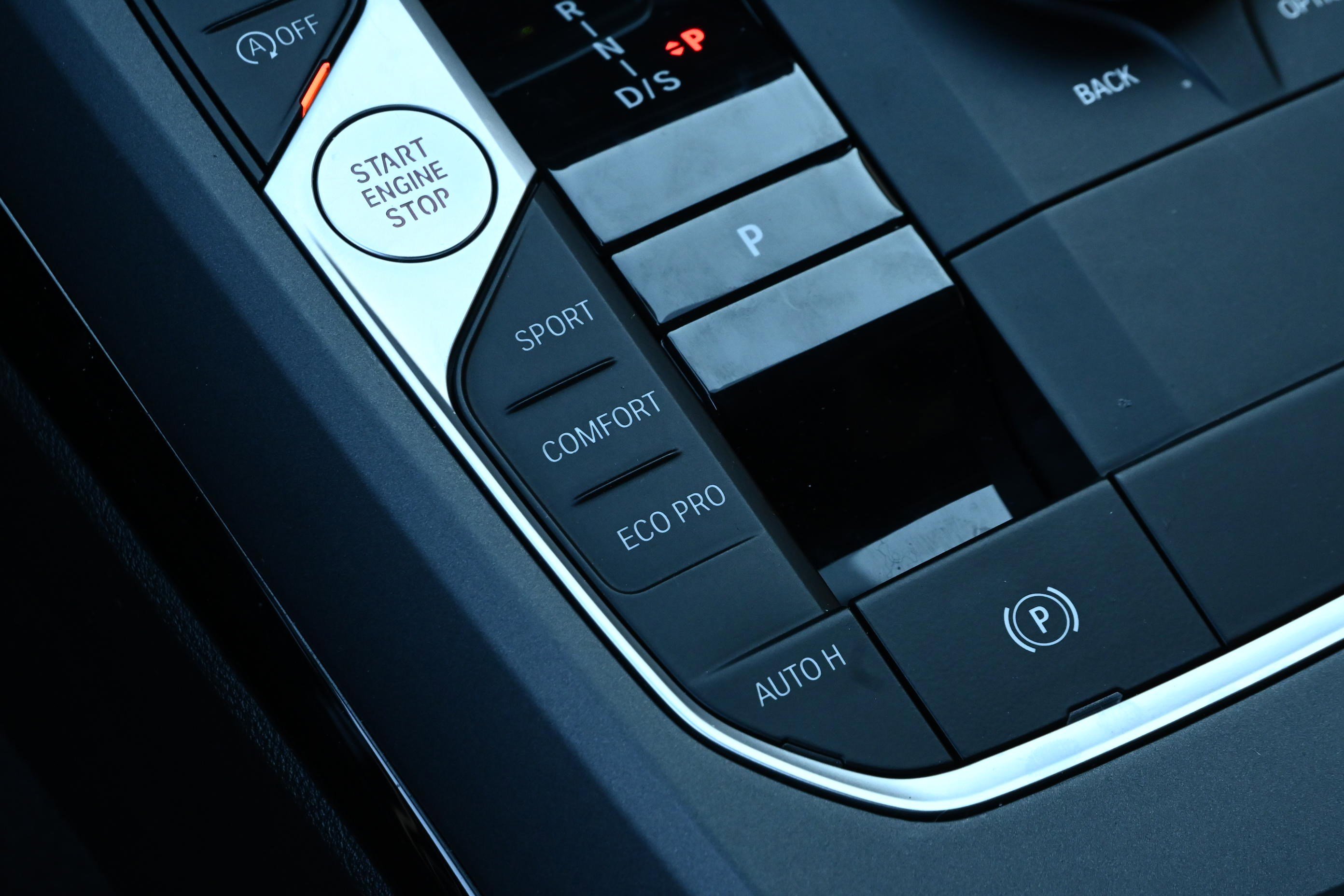 Certified 2024 BMW 230i 230i w/ Premium Package image 17