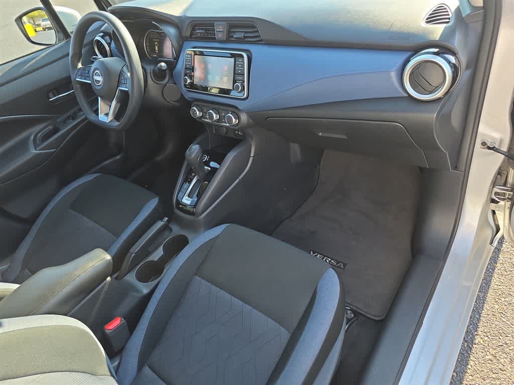 Used 2025 Nissan Versa SV w/ Trunk Package FWD image 11