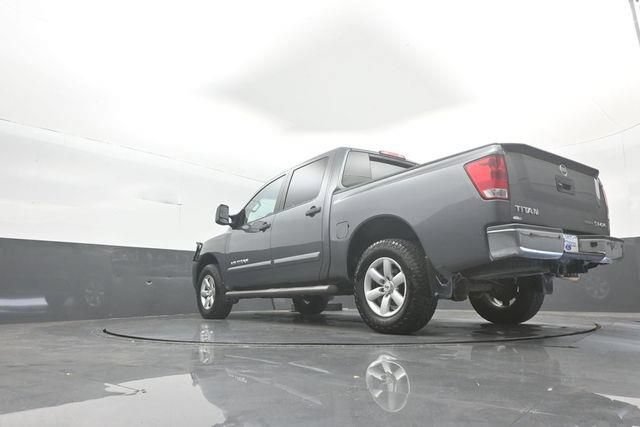 Used 2014 Nissan Titan SV w/ SV Value Truck Package AWD/4WD image 31