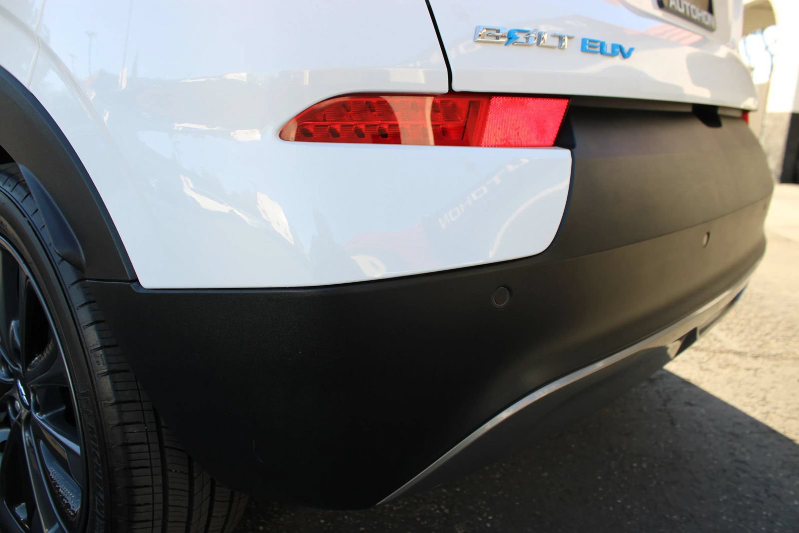 Used 2022 Chevrolet Bolt EUV Premier w/ Launch Edition FWD image 36