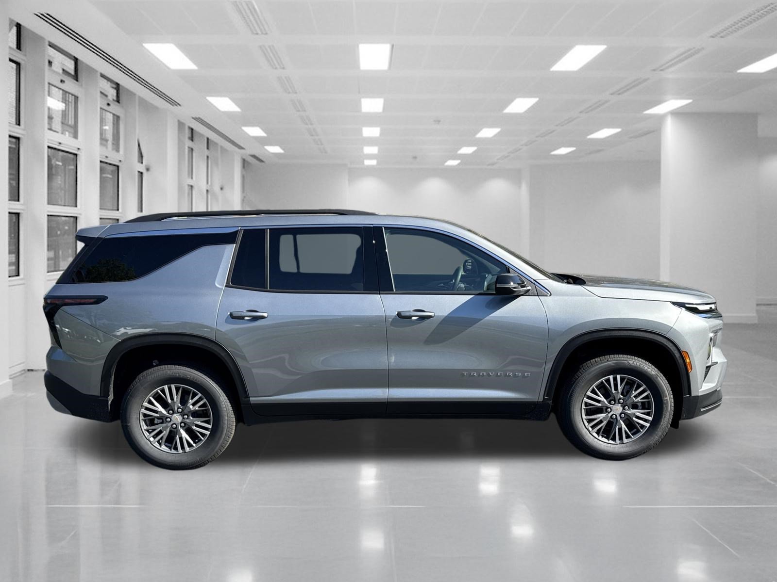 New 2027 Chevrolet Traverse LT FWD image 4