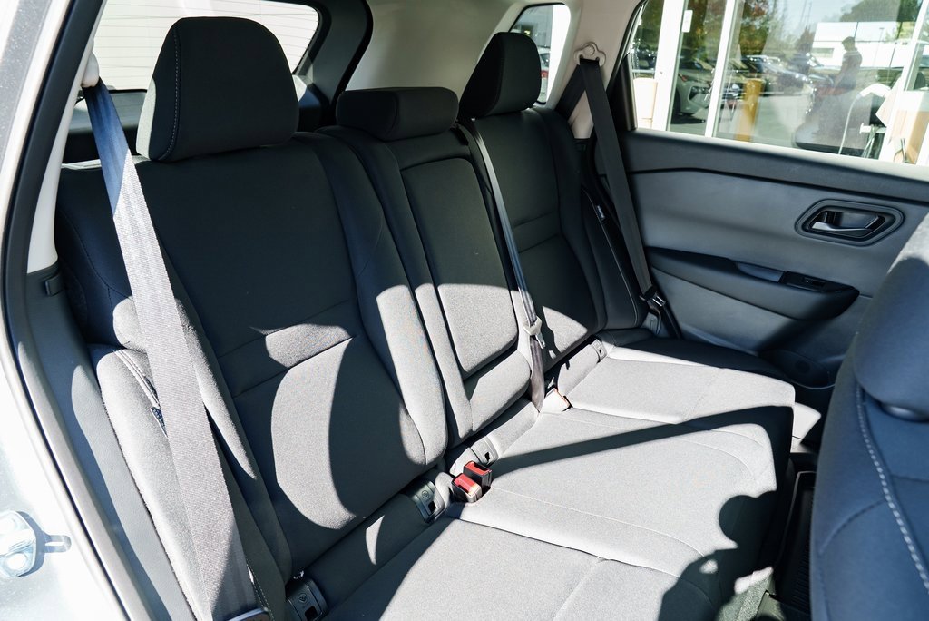 New 2026 Nissan Rogue S image 24