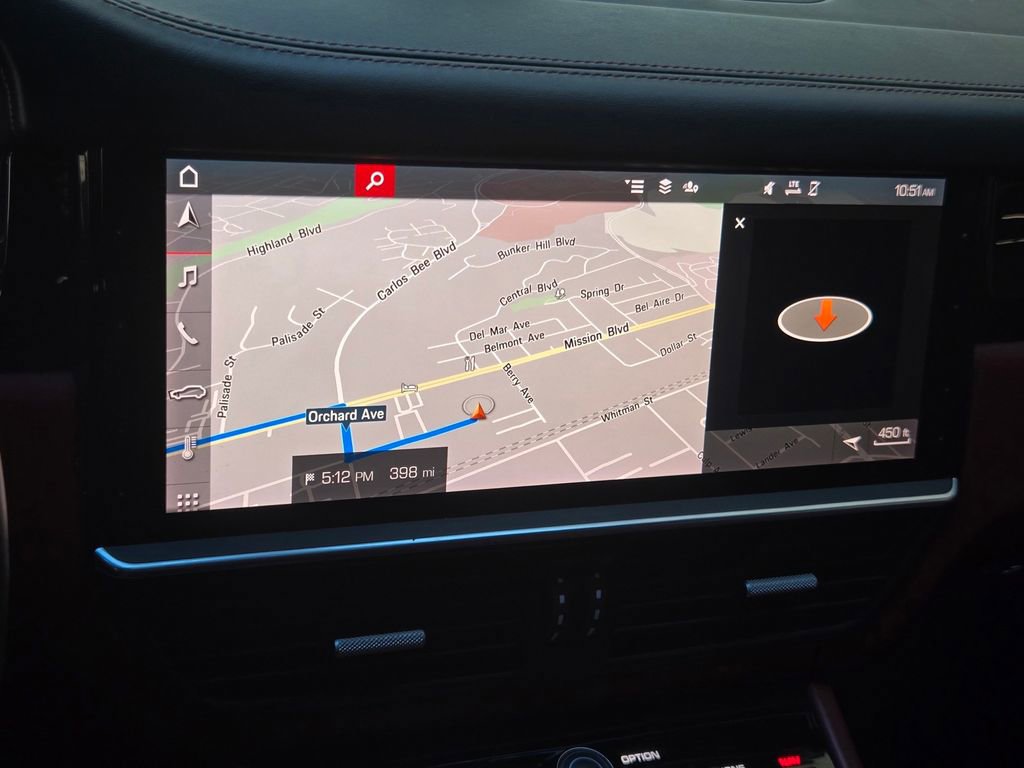 Used 2021 Porsche Cayenne S w/ Premium Package Plus image 17