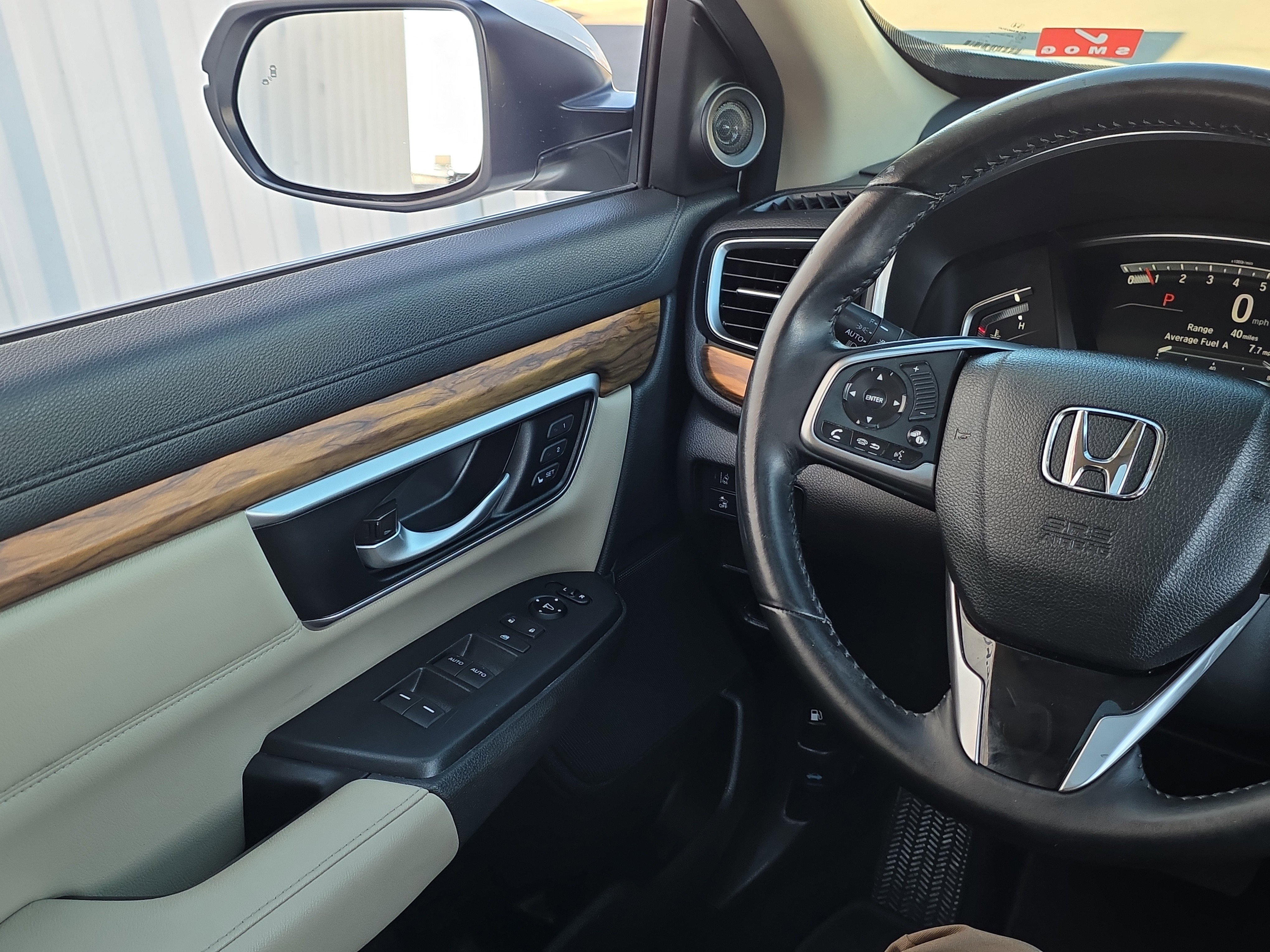 Used 2018 Honda CR-V Touring image 27