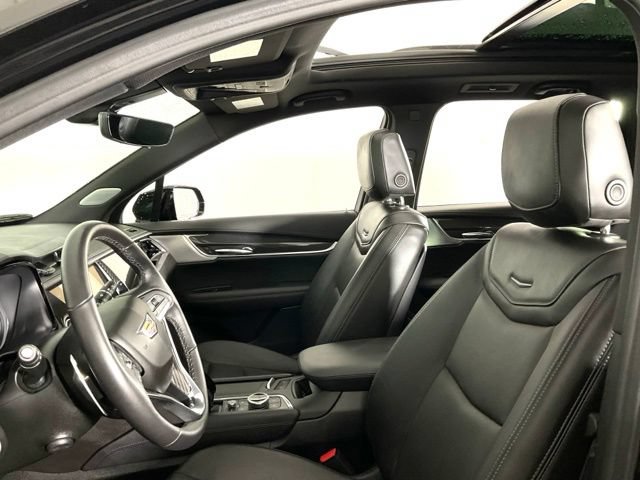 Certified 2025 Cadillac XT6 Sport w/ Technology Package AWD/4WD image 27