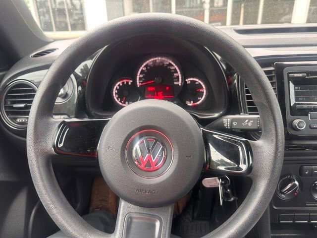 Used 2015 Volkswagen Beetle 1.8T FWD image 13