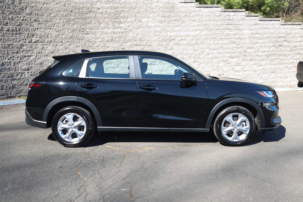 Used 2024 Honda HR-V LX image 4