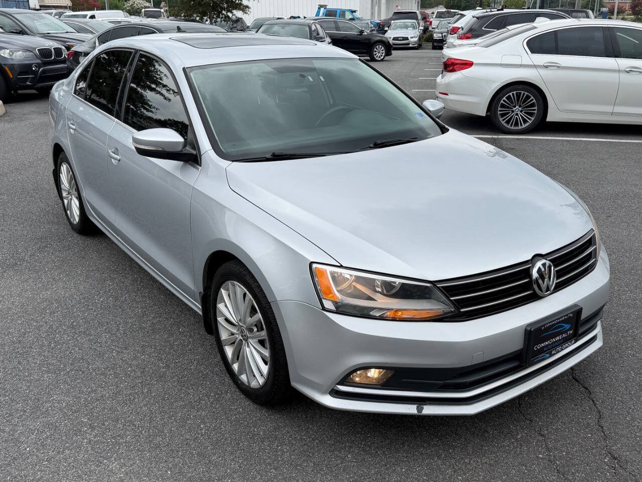 Used 2015 Volkswagen Jetta SE FWD image 3