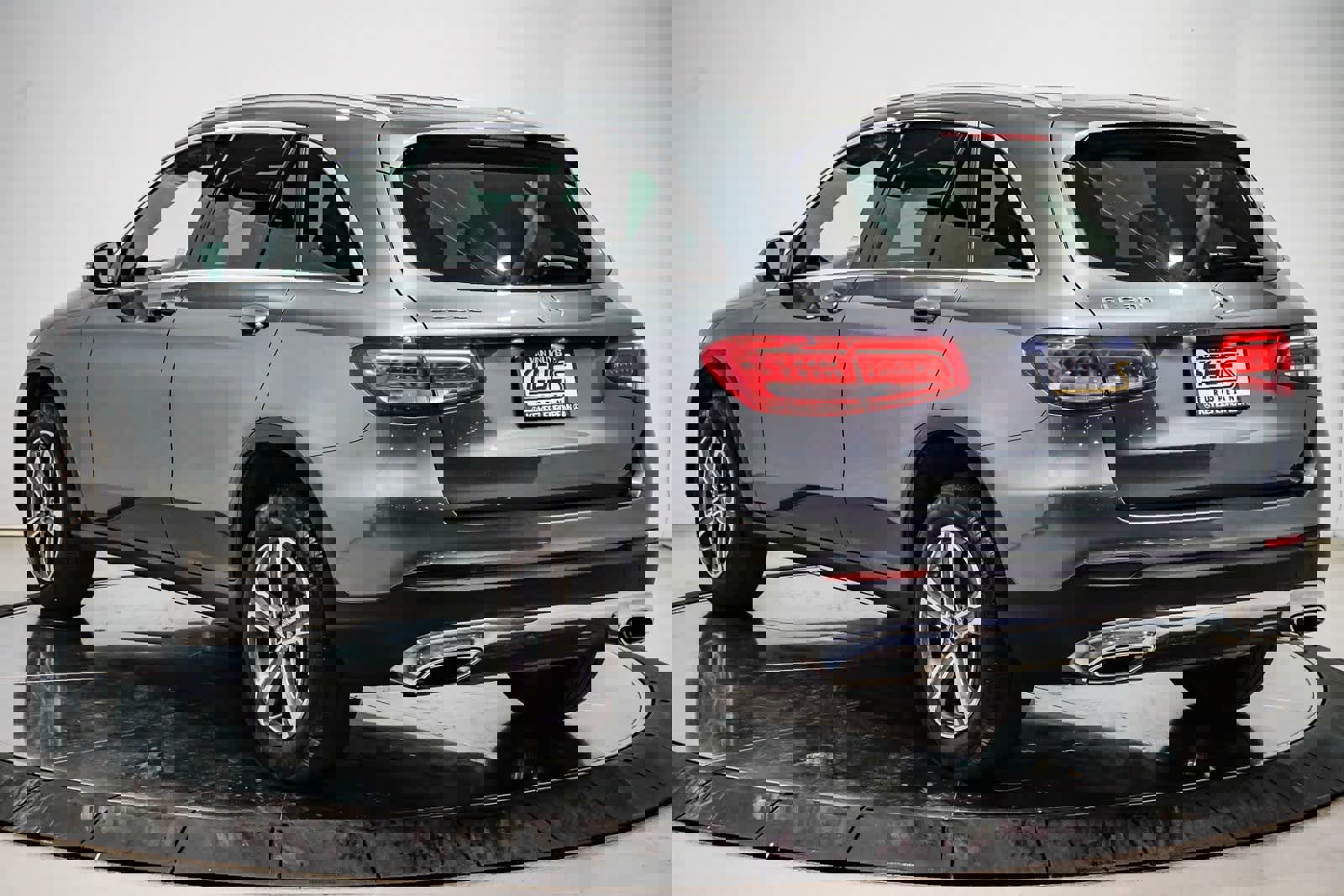 Used 2018 Mercedes-Benz GLC 300 GLC 300 image 2