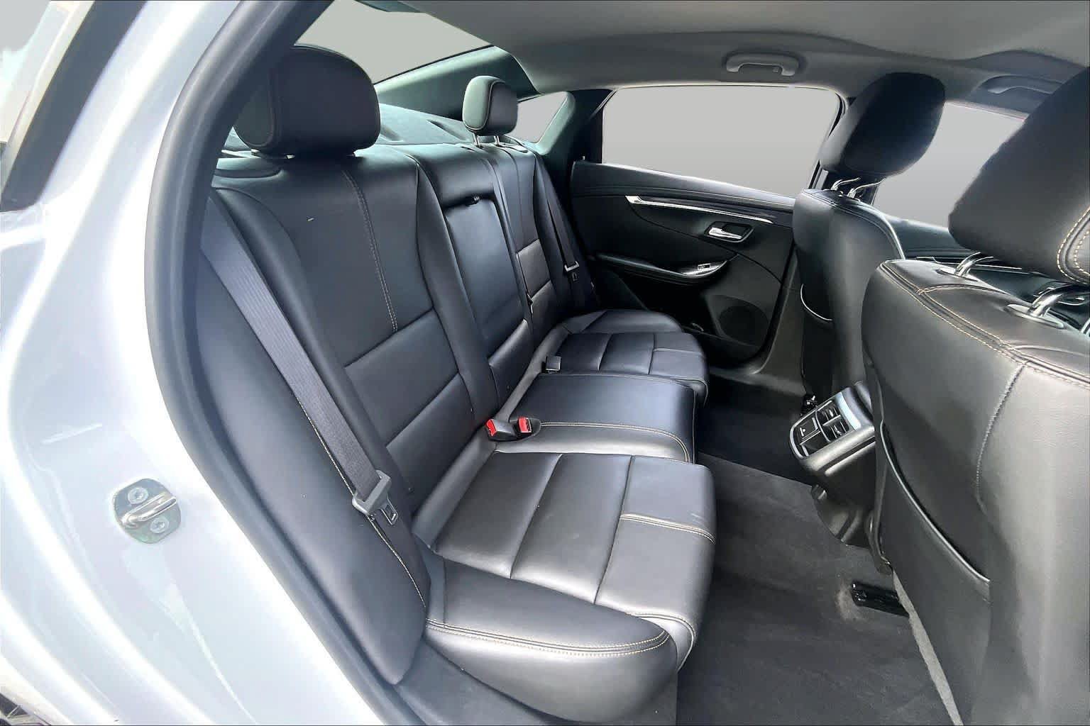 Used 2018 Chevrolet Impala LT w/ LT Leather Package FWD image 20