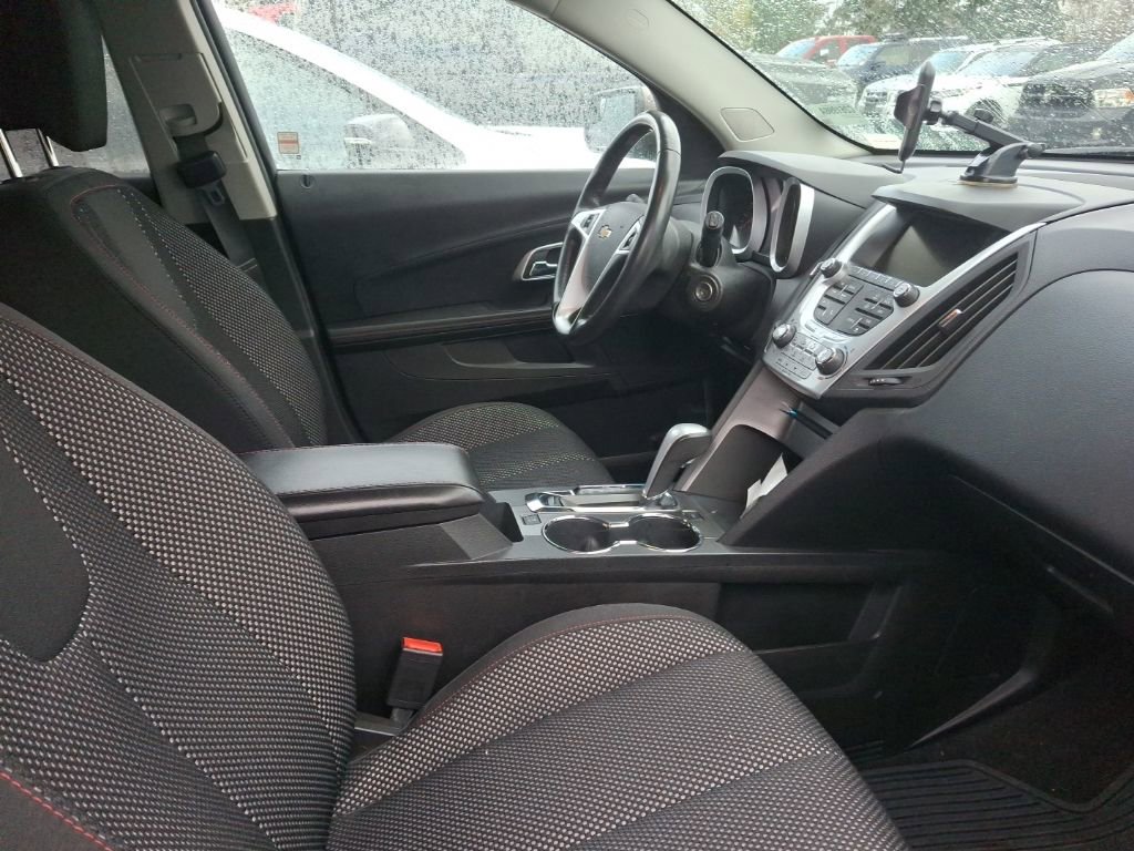 Used 2012 Chevrolet Equinox LT w/ Driver Convenience Package image 12