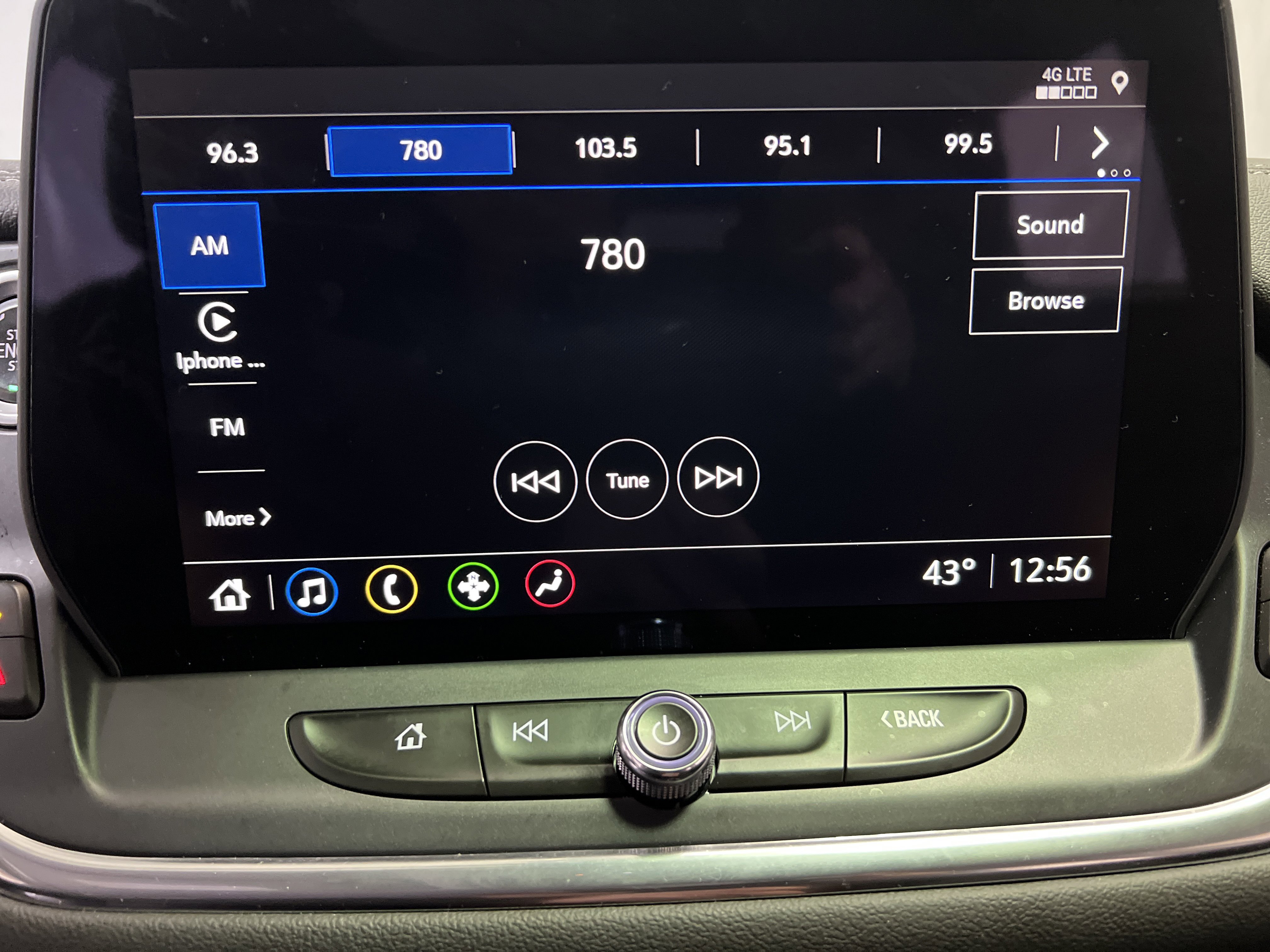 Used 2023 Chevrolet Blazer LT image 18