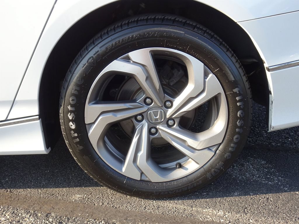 Used 2018 Honda Accord EX image 28