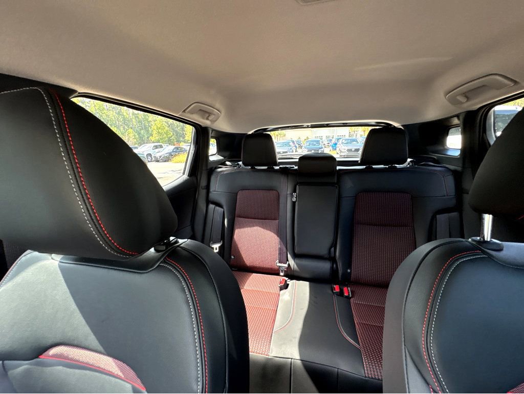 New 2026 Nissan Kicks SR w/ SR Premium Package FWD image 7