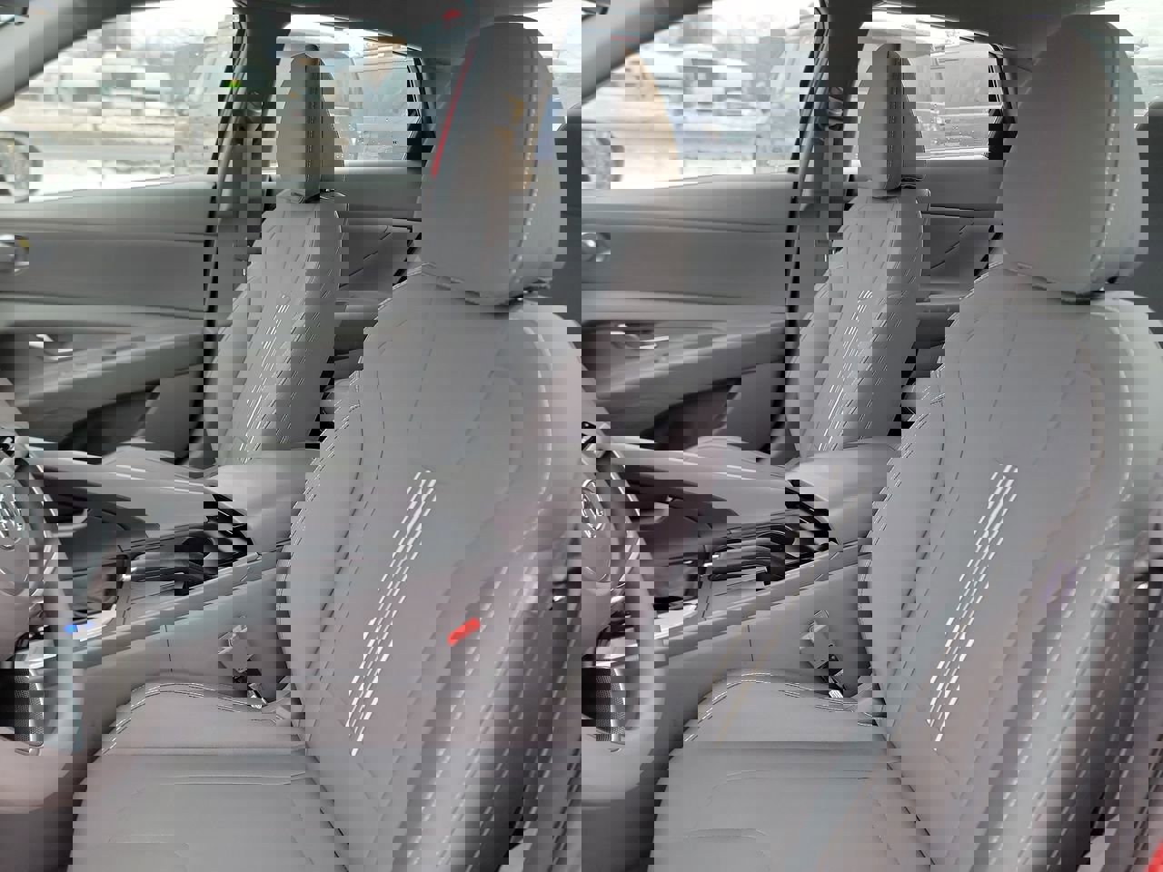 Used 2021 Hyundai Elantra SEL image 13