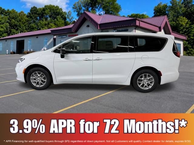 New 2026 Chrysler Pacifica Select FWD image 8