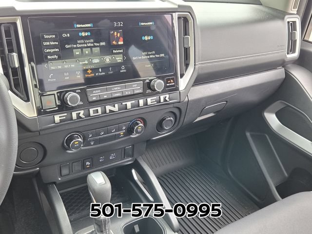 Used 2025 Nissan Frontier SV RWD image 24